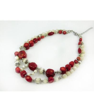 Exclusive necklace "Focus" Coral galotvka, plate rice, Mother-of-pearl