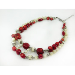 Exclusive necklace "Focus" Coral galotvka, plate rice, Mother-of-pearl