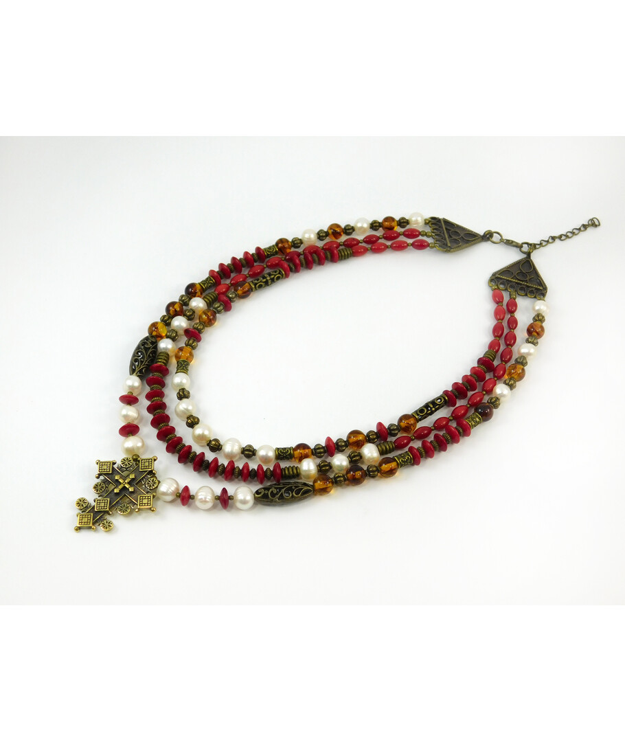 Exclusive necklace "Remark" Pearls, amber, coral rice, rondel, 3 rows