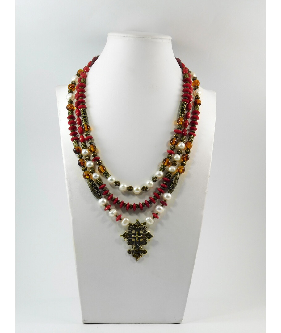 Exclusive necklace "Remark" Pearls, amber, coral rice, rondel, 3 rows