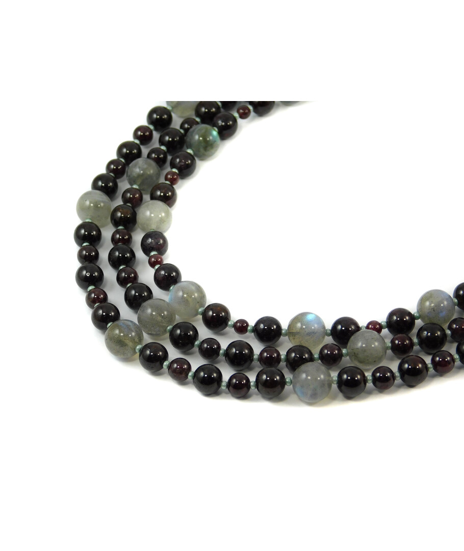 Exclusive necklace "Lake" Labrador, Garnet, 3 rows