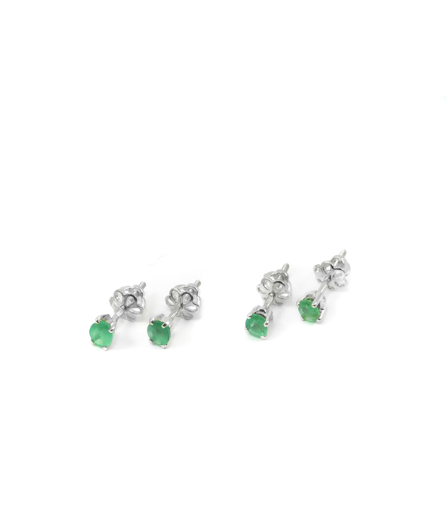 Emerald silver earrings