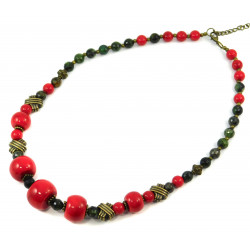 Exclusive necklace "Tir" Coral press, rondel, Jade facet