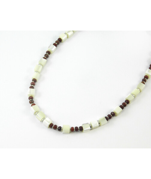 Exclusive necklace "Umbra" Mother of pearl square, Jasper round. facet