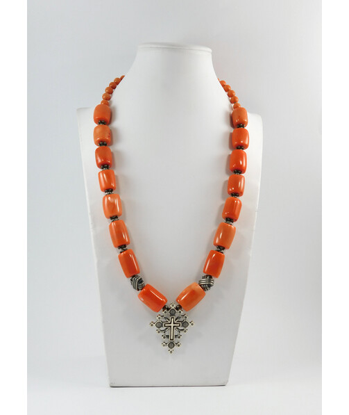 Exclusive necklace "Coral orange" Coral (Collection "Ethnica")