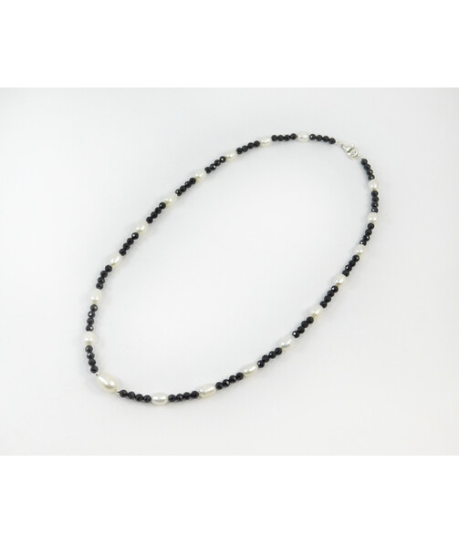 Exclusive necklace "Lupine" Rice pearls, Tourmaline facet