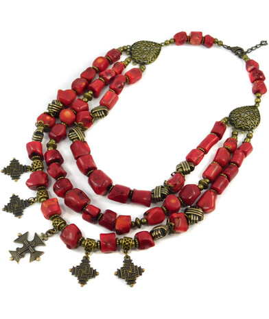 Exclusive necklace "Allepo" coral, 3-row