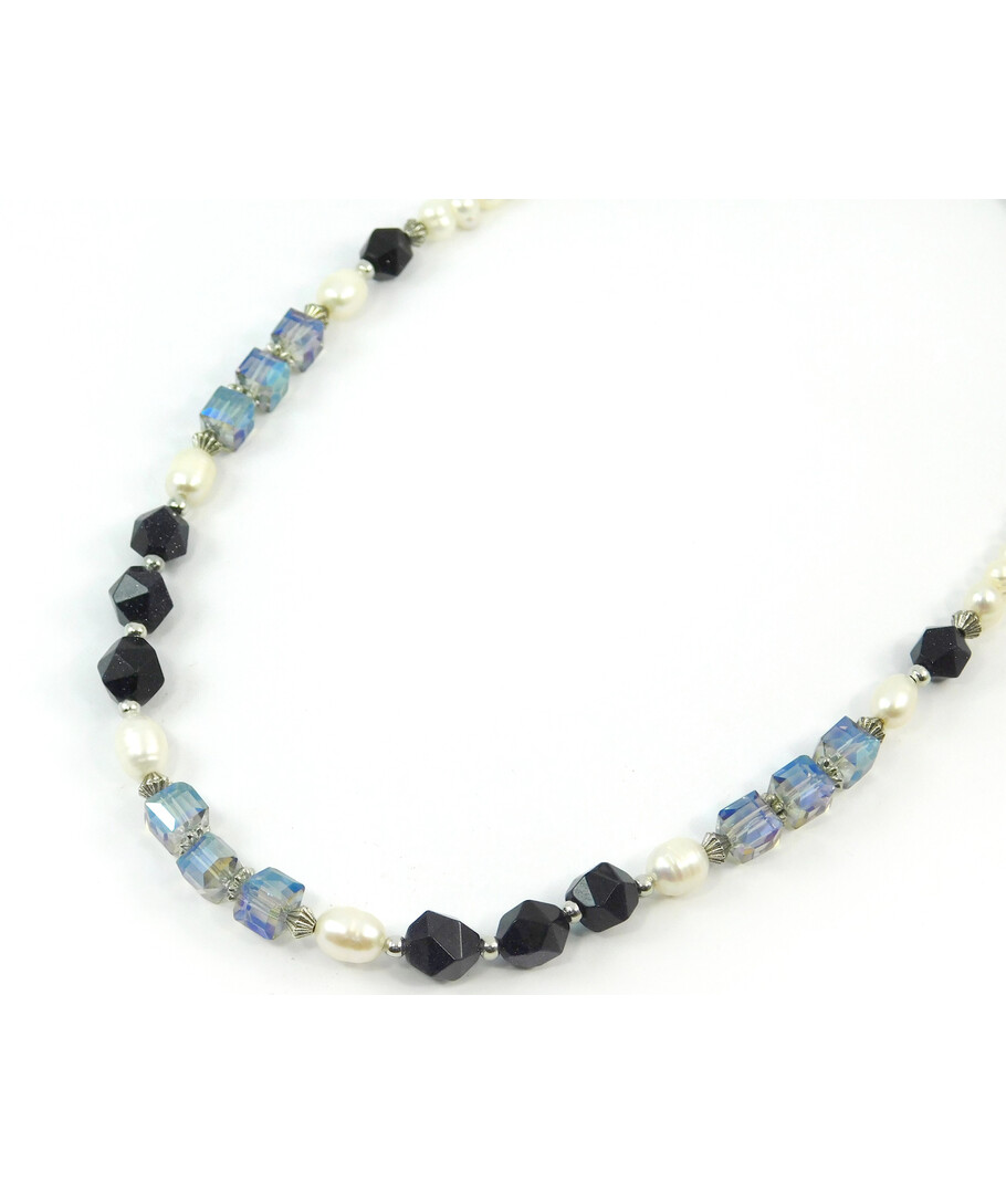 Exclusive necklace "Suzanna" Aventurine, multifaceted, Pearls