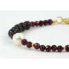 Exclusive bracelet &quot;Snowy Calvin&quot; Garnet, facet, Pearls fig