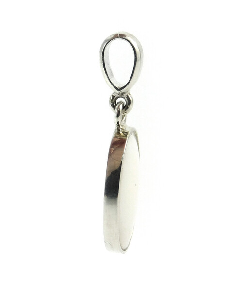 Mother-of-pearl pendant, silver