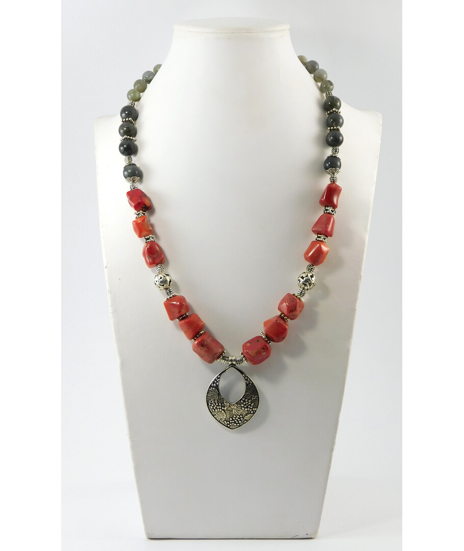 Necklace "Grey Dreams" Coral, Labrador