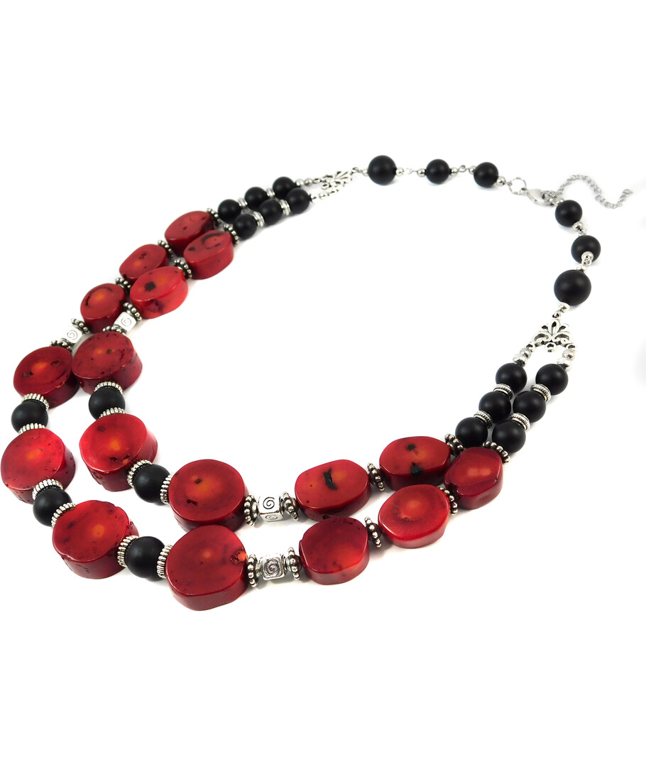 Necklace "Cersei" Coral, Shungite