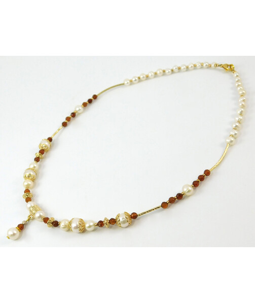 Necklace "Lia" Pearls, Garnet