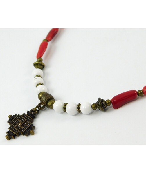 Necklace "Biaco Rosso" Agate white, Coral