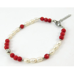 Bracelet "Nezemna" Pearls, Coral facet
