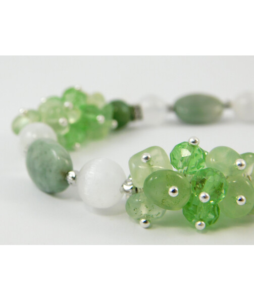 Bracelet "New Spring" Jadeite, Selenite, Prenite crumb