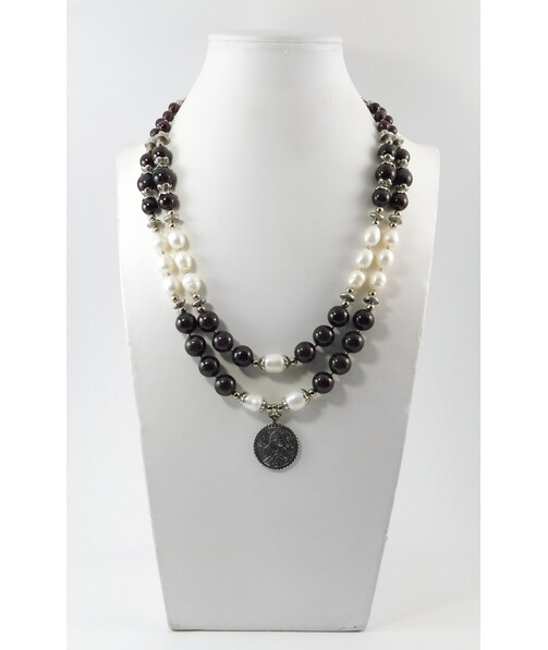 Necklace "Brusketa" Garnet, Pearls