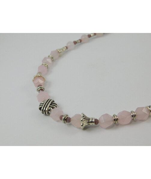 Necklace "Gladiolus" Rose quartz