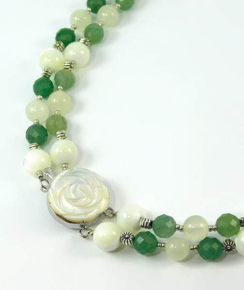 Necklace "Mangold" Mother of pearl, Jade, Onyx