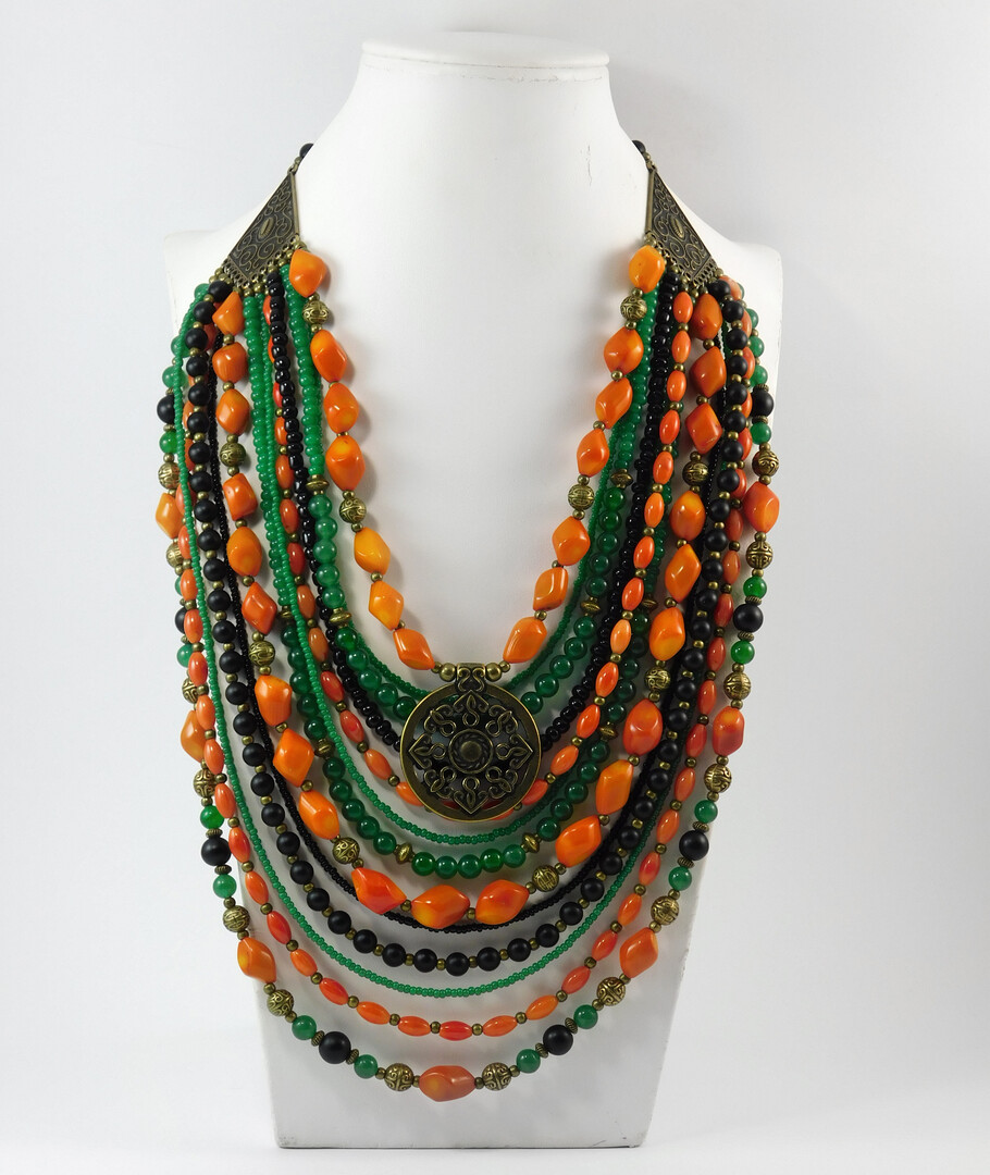 Necklace "Hoverla" Coral, chrysoprase, shungite press, beads