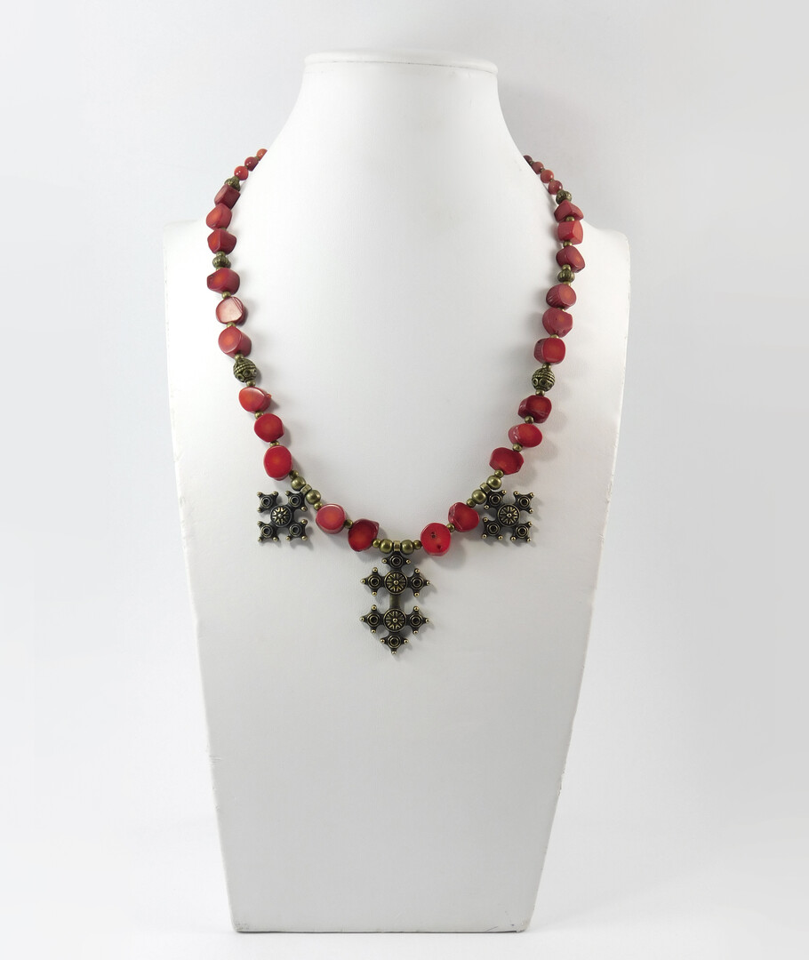 Necklace "Asami" Coral