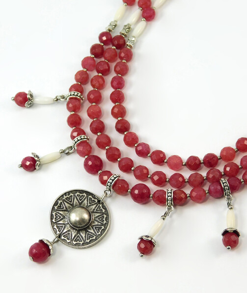 Necklace "Sorceress" Quartz, Coral