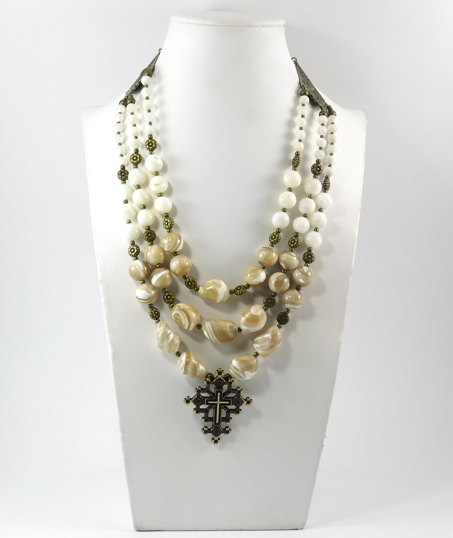 Necklace "Dionysia" Mother of pearl