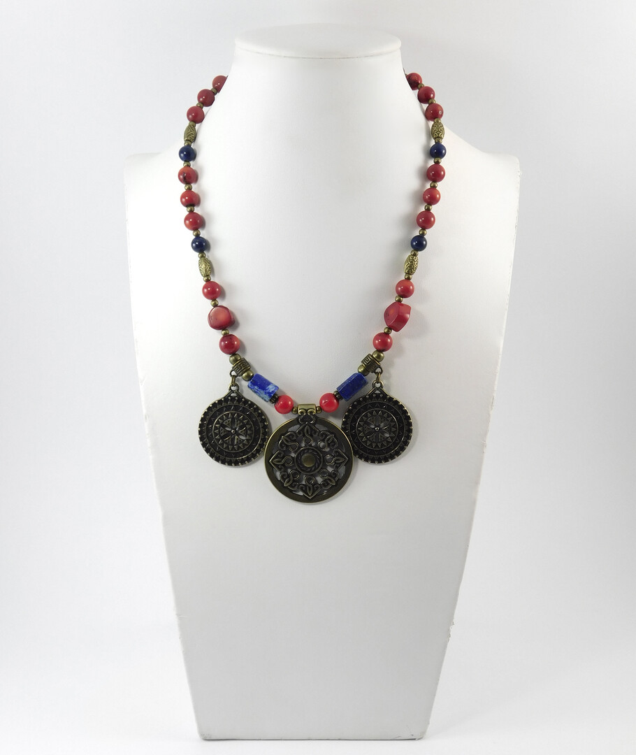 Necklace "Sunflower 2" Coral, lapis lazuli