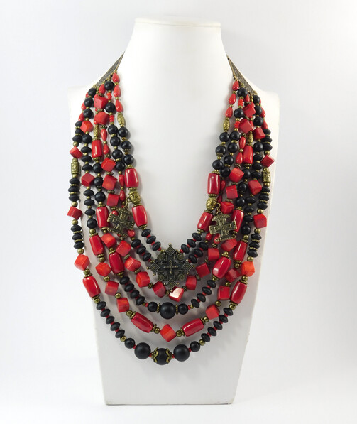 Necklace "Helena", Coral, Shungite