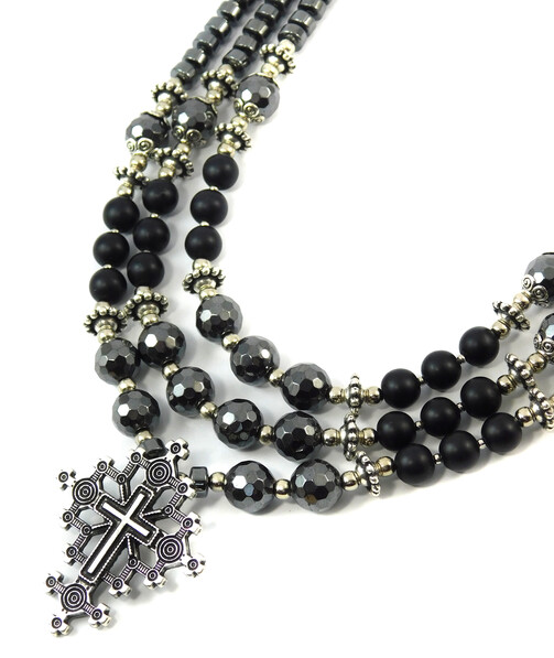 Necklace "Letitia" Hematite, Shungite press