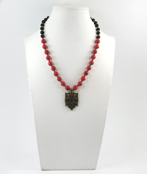 Necklace "Nation" Coral press, Lava