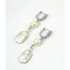 Exclusive pearl earrings