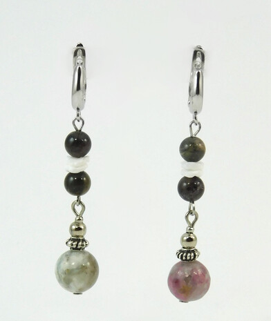 "Rainbow" Tourmaline earrings, Scafarky shells