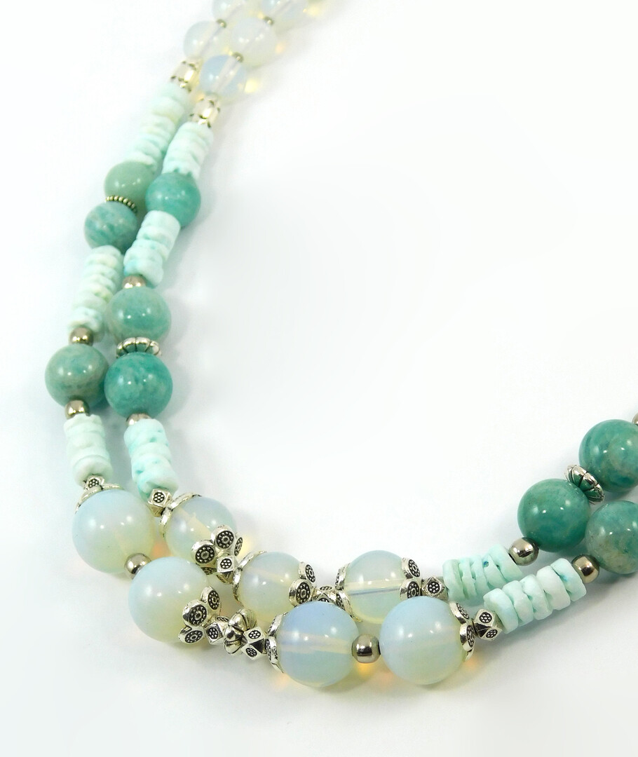 Necklace "Shine" Amazonite, Moonstone, Skafarki shells