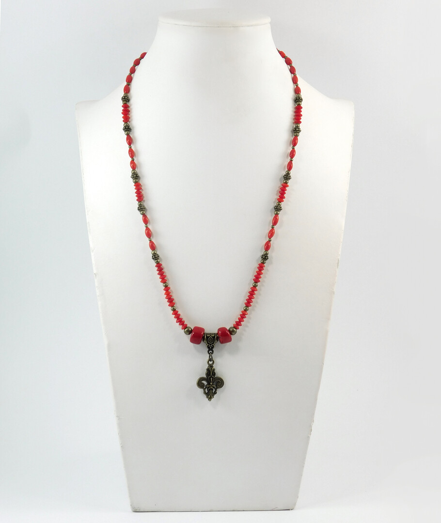 Necklace "Zelda" Coral