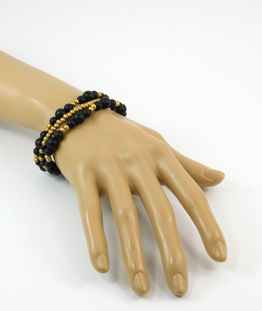 Bracelet "Gold of the Carpathians" Shungite