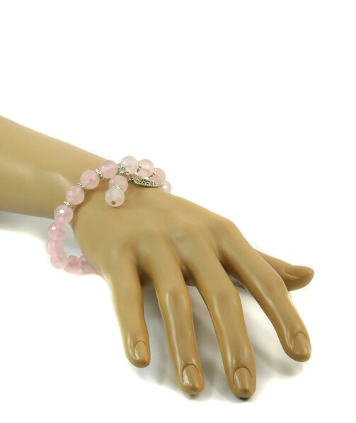 Exclusive rose quartz bracelet