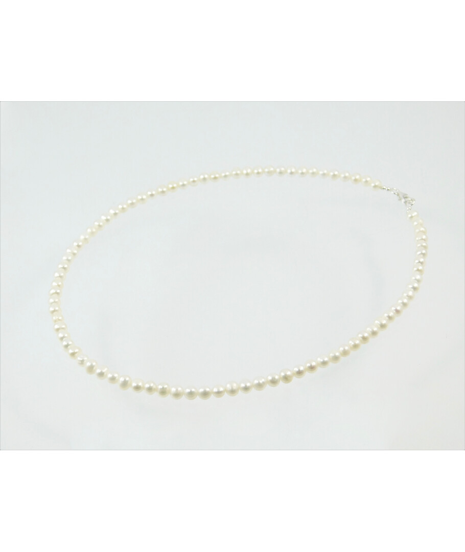 Exclusive pearl necklace, silver