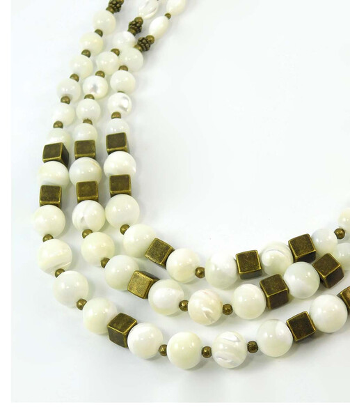 Necklace "Praline" Mother of pearl