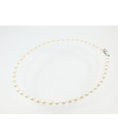 Exclusive pearl necklace, silver