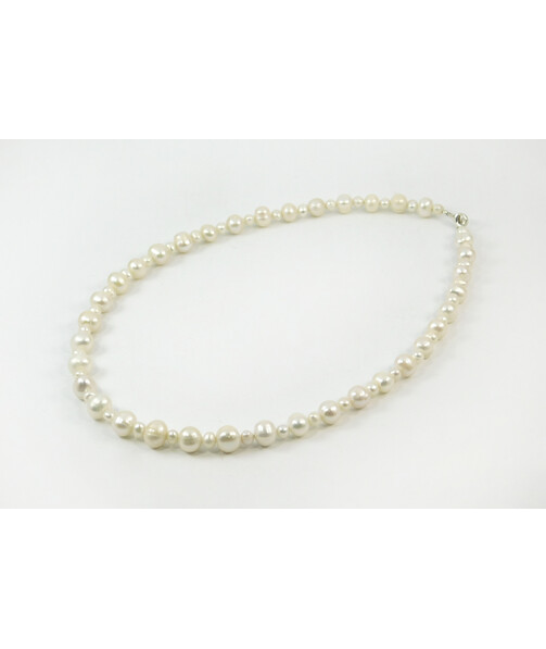 Exclusive pearl necklace, silver